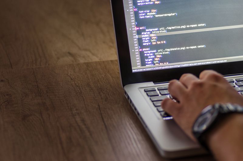 Student building a computational simulation similar to machine learning for an ISEF project